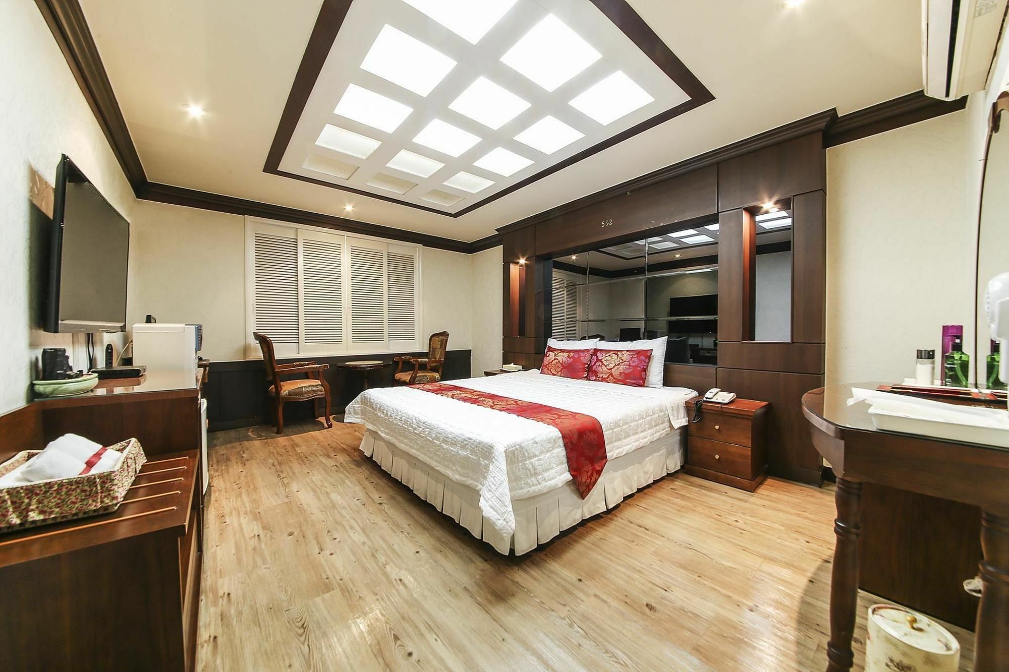 Haeundae Aone Hotel Busan Exteriör bild