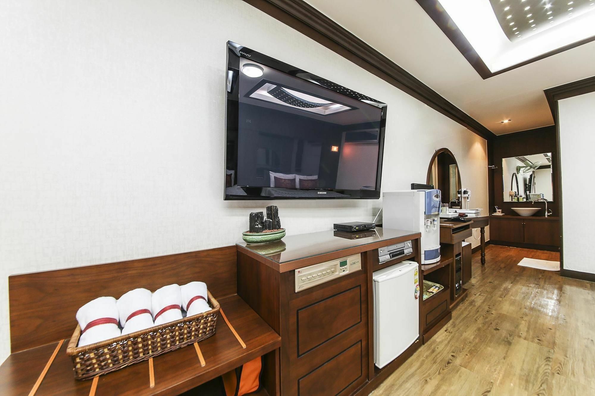 Haeundae Aone Hotel Busan Exteriör bild